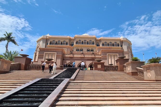 Abu Dhabi City Tour with Gold Coffee: A Taste of Luxury & Culture - Who will enjoy this experience most?