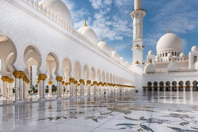 Abu Dhabi Private Tour with Qasr Al Watan & Gold Cappuccino at Emirates Palace - Sheikh Zayed Grand Mosque: Allow Two Hours