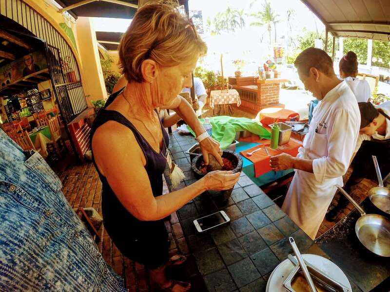 .Acapulco Market Hands On Mex Cooking Class Mezcal & Coffee - From market ingredients to a cooking lesson