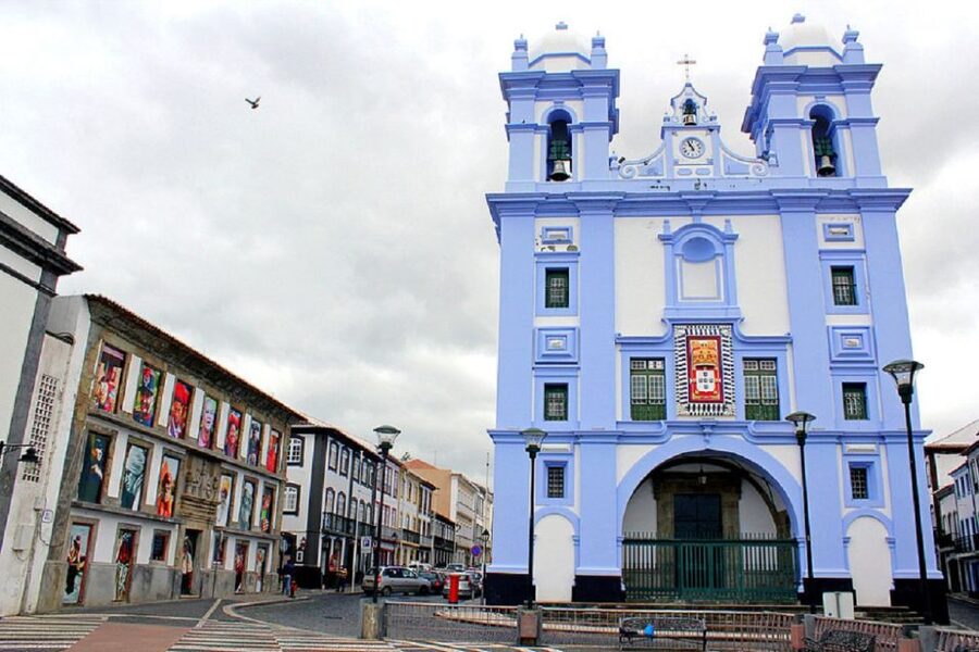 Angra do Heroísmo: Walking Tour with Local Pastry and Coffee - Key points to know before you book