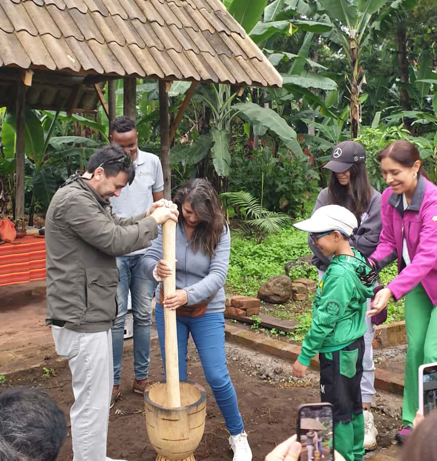 Arusha: Traditional Coffee Preparation(coffee tour) - Starting at the smallholder coffee farm