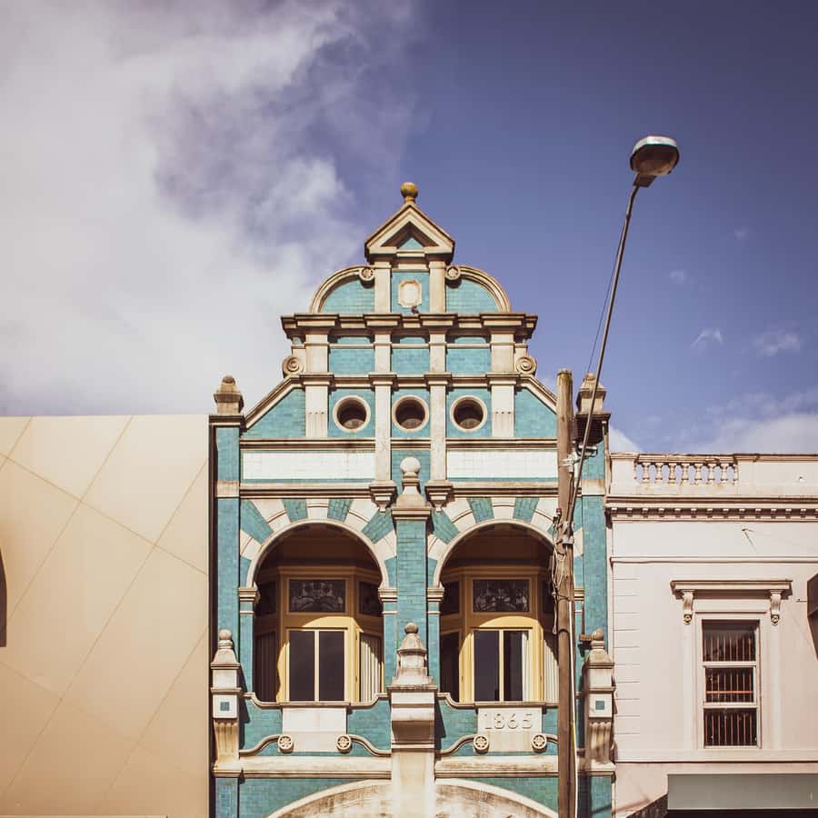 Ballarat: City Tales Guided Walking Tour + Coffee - Key details that make this Ballarat walk different