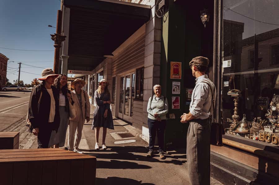 Ballarat: City Tales Guided Walking Tour + Coffee - Ballarat Town Hall and the final stretch
