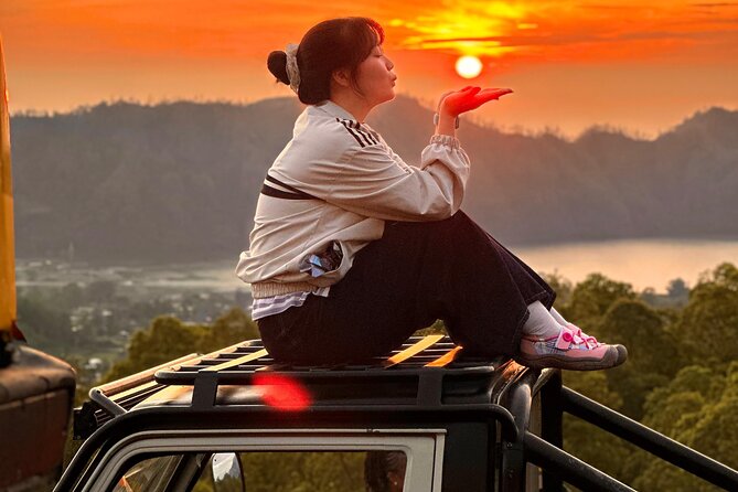 Batur 4WD Jeep Sunrise and Kintamani Cafe Hopping - Sunrise above Mount Batur by 4WD jeep