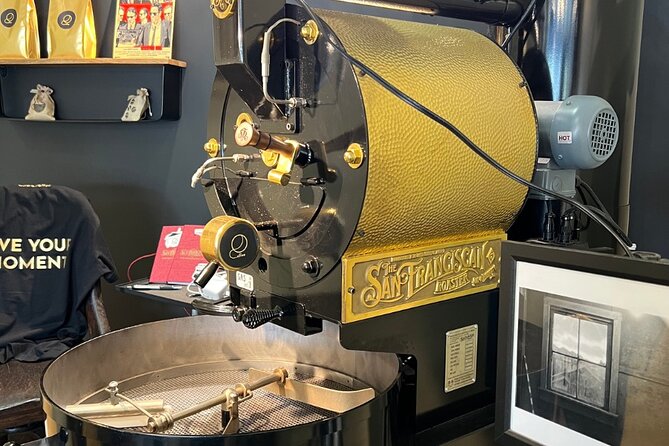 Behind The Scenes Of The Coffee Roasting Process 101 - Henry’s Teaching Style and the Small Group
