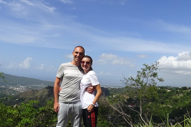 Blue Mountain Coffee and Sightseeing Tour - A waterfall, birds, and coffee country
