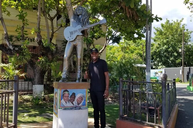 Blue Mountain Coffee, Bob Marley and Art Tour from Montego Bay - Bob Marley Museum in Kingston