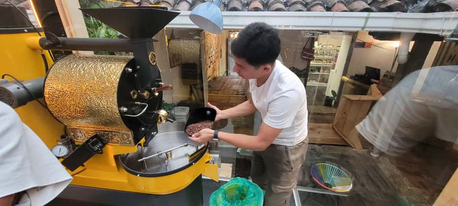 Bogota: Roasting Experience Tour with Exotic Coffee - What to bring, and what to leave behind