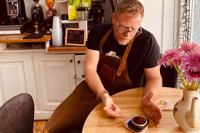 Brew and Brunch Mastering the Perfect Espresso with Breakfast - Breakfast arrives while you learn