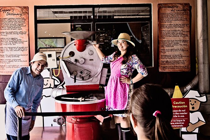 Britt Coffee Tour from San José - Shopping for coffee to take home