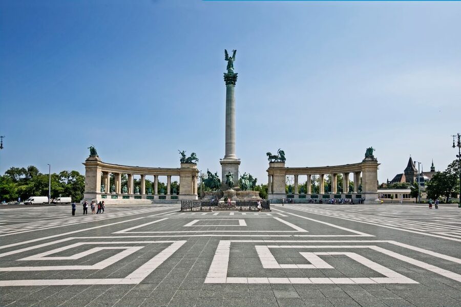 Budapest ❤️Winter Bike Tour with Coffee Stop❤️ - Why a winter bike ride works in Budapest