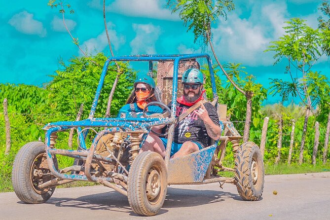 Buggy Ride Into the jungle with cave coffee & chocolate tasting - Guides, group size, and the pace of the day