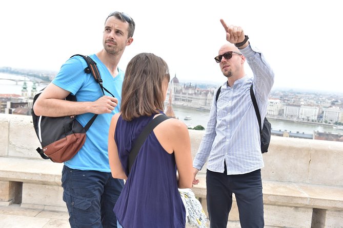 Castle District tour with Matthias Church Ticket & Cake & Coffee - Coffee, cake, and the human side of the tour