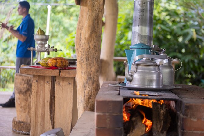 Coffee & Chocolate Tour+Sloths Park & Llanos de Cortez Waterfall - What to pack for the eight-hour outing