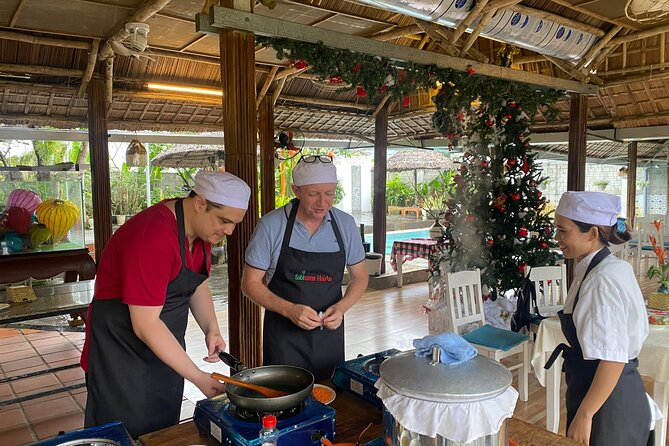 Coffee Class & Basket Boat Experience or Lantern Class -optional - Choosing the basket boat or lantern class
