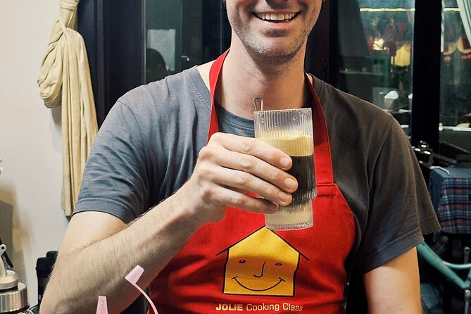 Coffee Making and Banh Mi Class Hoi An - Meeting Rosie and learning in a relaxed group