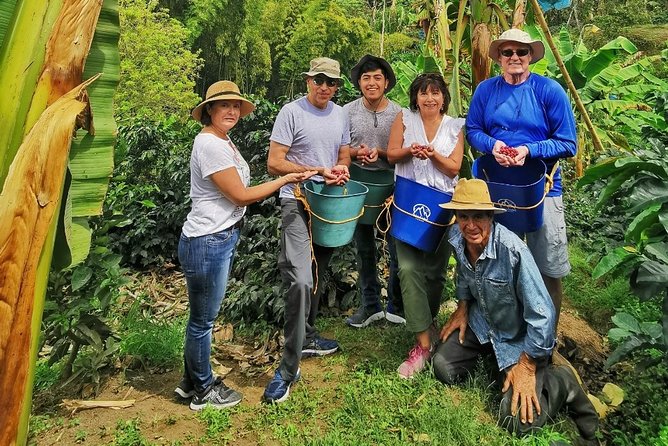 Coffee Tour in the Beautiful Jardin Town: Adventure in the Andes - Meeting the coffee growers at the farm