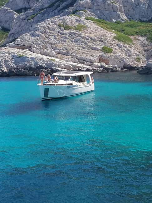 Cruise, Coffee and Swimming in the Calanques of Frioul - A closer look at the timing