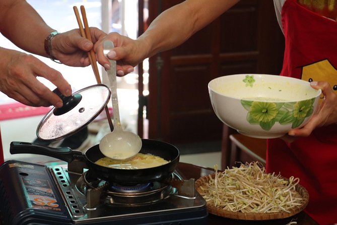 Da Nang Cooking Class with Coffee Tasting and Market Visit - Eat what you prepare in a family setting