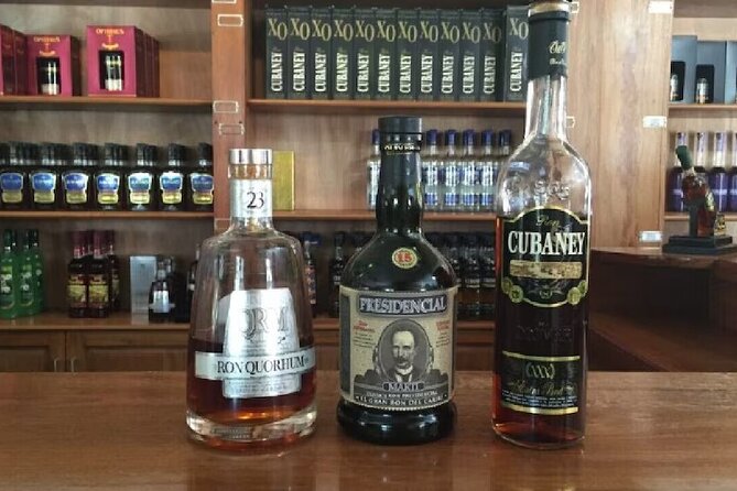 Discover Dominican Treasures: Rum, Cigars, Coffee & Chocolate - A one-stop introduction to Dominican souvenirs