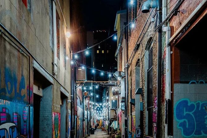 Downtown Knoxville Hidden Tour w/ Ice Cream, Coffee & Tennessee River Gems - Key points at a glance