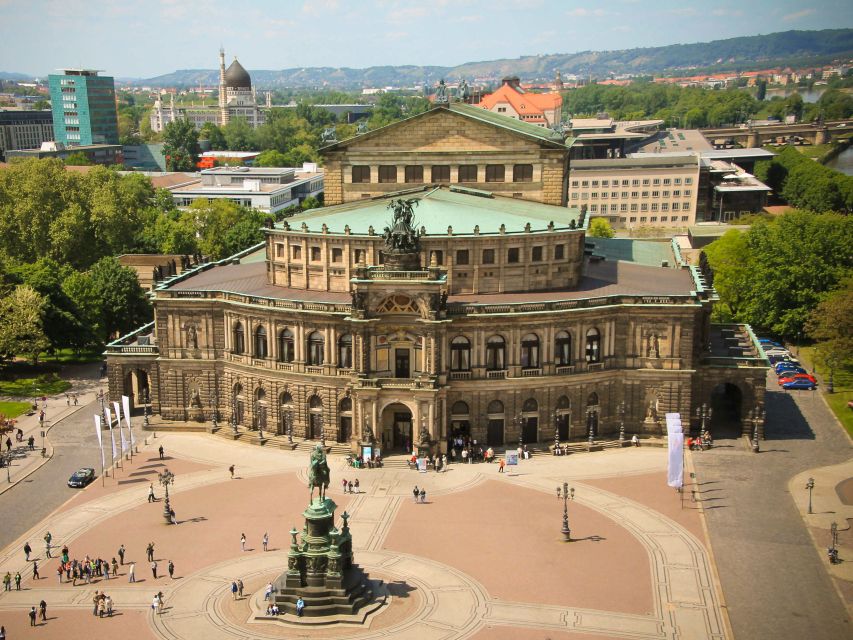 Dresden: Guided City Walk with a Cup of Coffee - Brühl’s Terrace and the Elbe setting