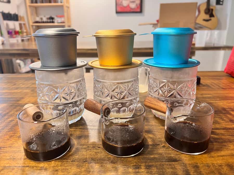 Egg coffee & Course on 4 traditional types of Viet coffee - Brewing with the traditional Vietnamese filter
