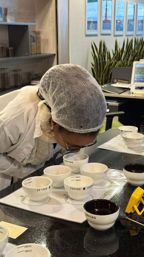 Ethiopia coffee cupping class/Ethiopian food injera making - The coffee cupping session, about 45 minutes