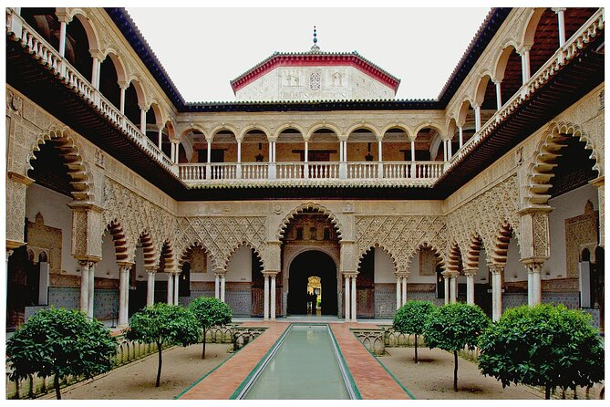 Exclusive Alcazar with breakfast or afternoon coffee in gardens - Who will enjoy this Alcazar experience?