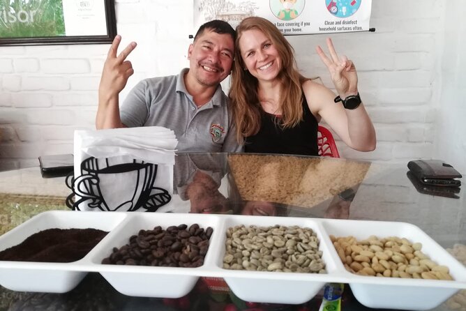 Exclusive Coffee Experience:Tour from Bogotá - San Miguel and the stop for lunch