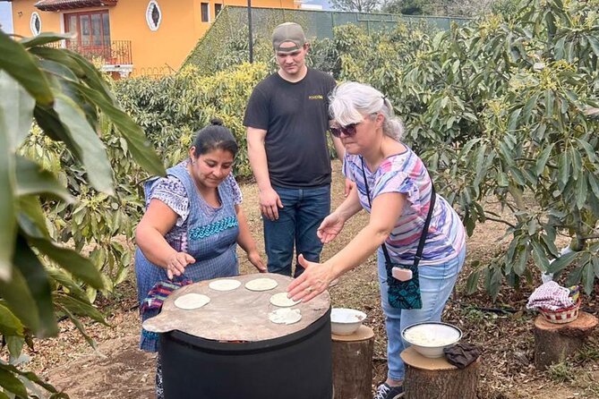 Experience: Organic Coffee, Avocados, Honey & More! - Coffee, from red berry to morning cup