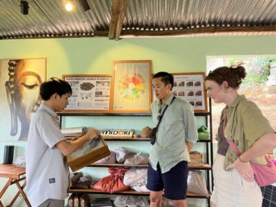Experience specialty coffee with sustainable coffee farmers