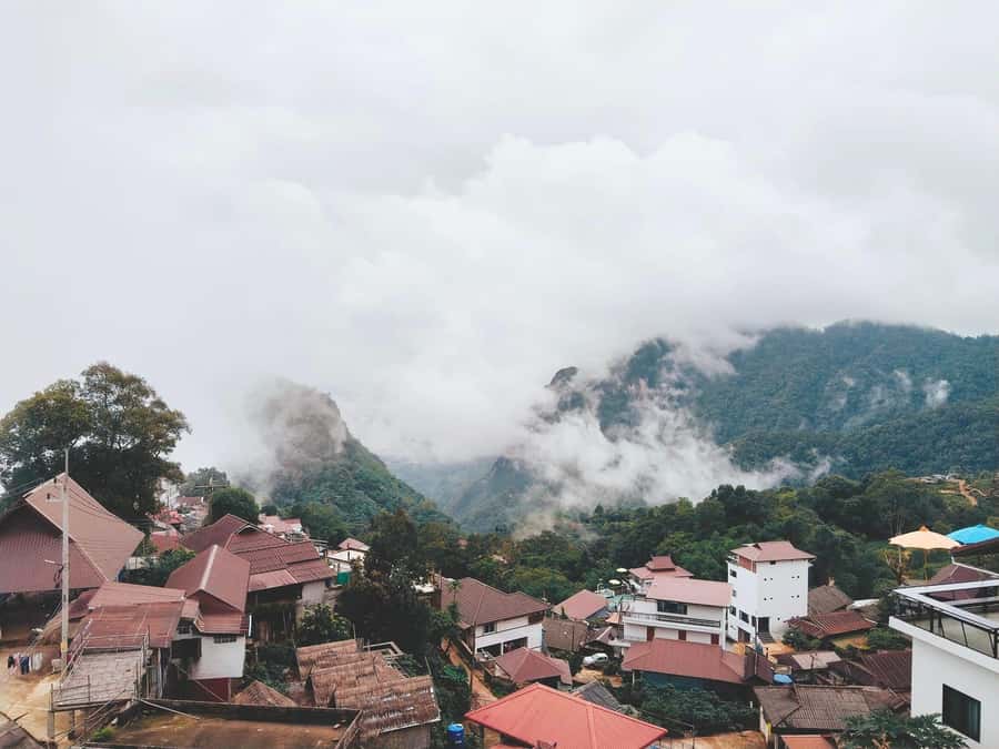 Explorer Border road and Nature ( Tea and Coffee ) - Mae Sai offers border-town views from above