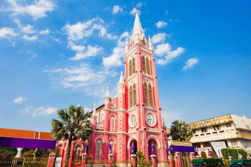 Free E-Sim Ho Chi Minh City: Pagodas and Coffee Corners Tour - What the $36 price includes