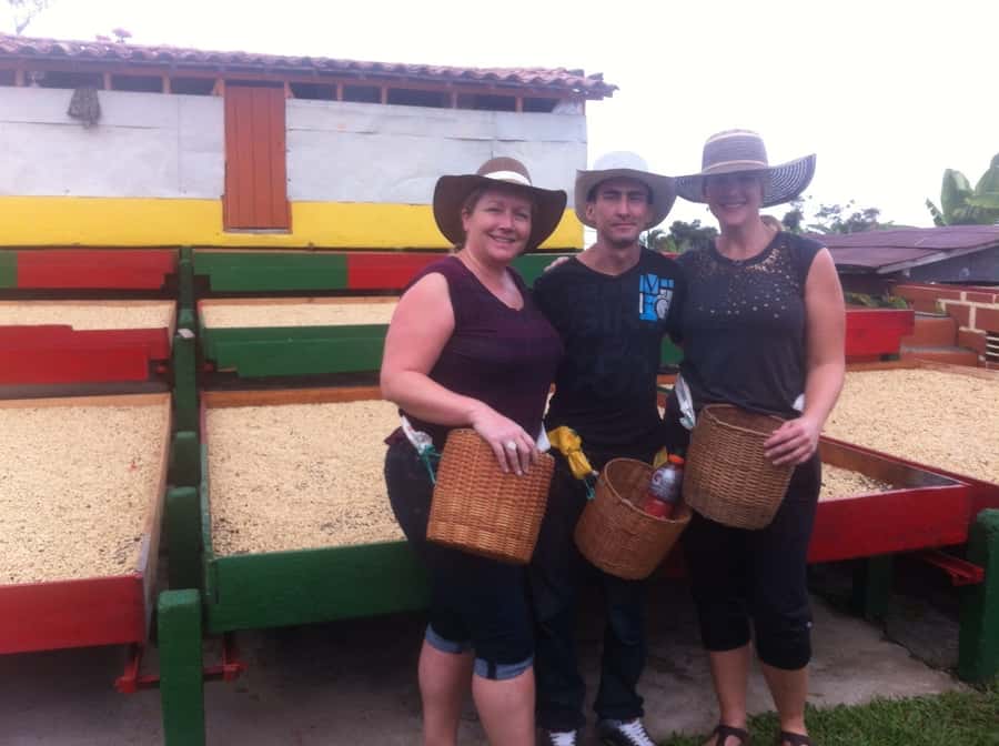 From Medellin: Day Trip to a Jardin Coffee Plantation - Guides, language, and the private format