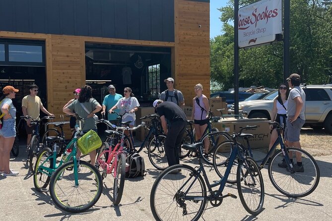 Grand Haven Morning Guided Bike & Coffee Tour - 3 Hours - Finishing by the boardwalk and Train Depot Museum