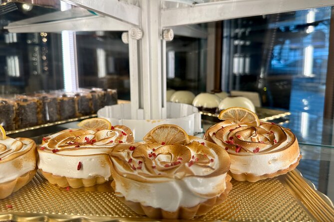 Guilty pleasures - A Budapest Dessert & Coffee House Tour - Guides who keep the tour personal
