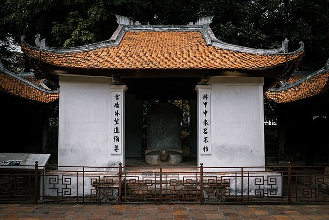 Ha Noi City Tour & Coffee Class - Starting at Ho Chi Minh’s complex