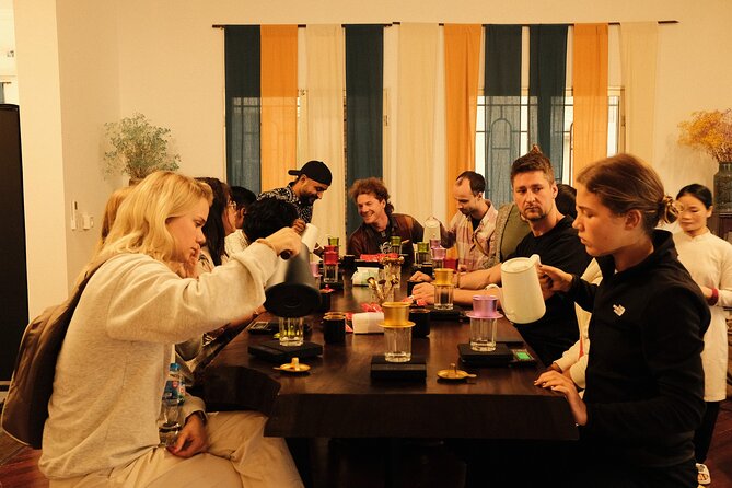 Hanoi Coffee Workshop: Taste Salt, Coconut and Egg Coffee - Six cups that explain Hanoi coffee
