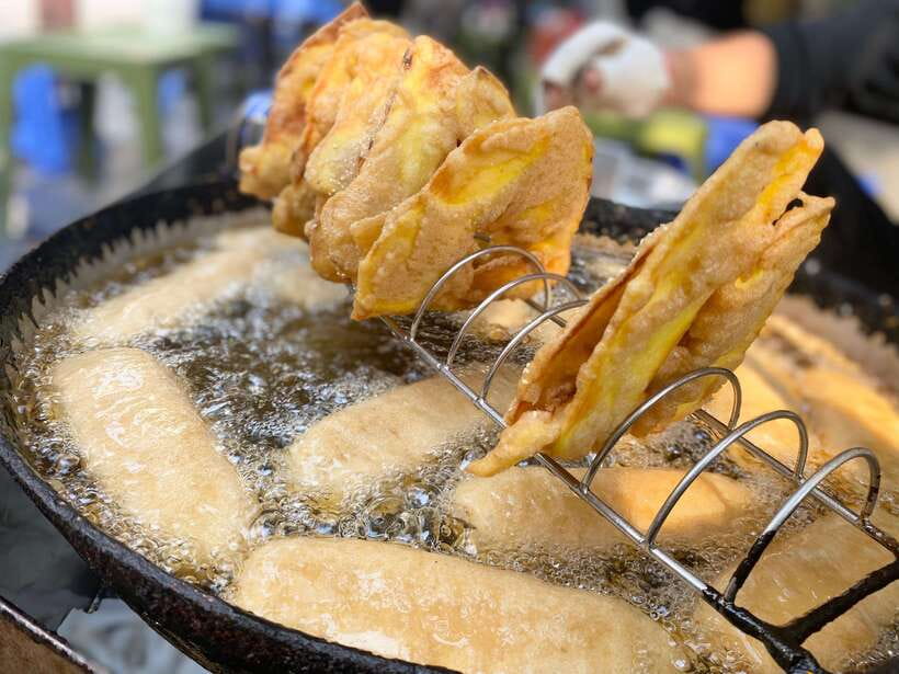 Hanoi: Vietnamese Street Food Tour with Egg Coffee - Dessert and Hanoi’s famous egg coffee