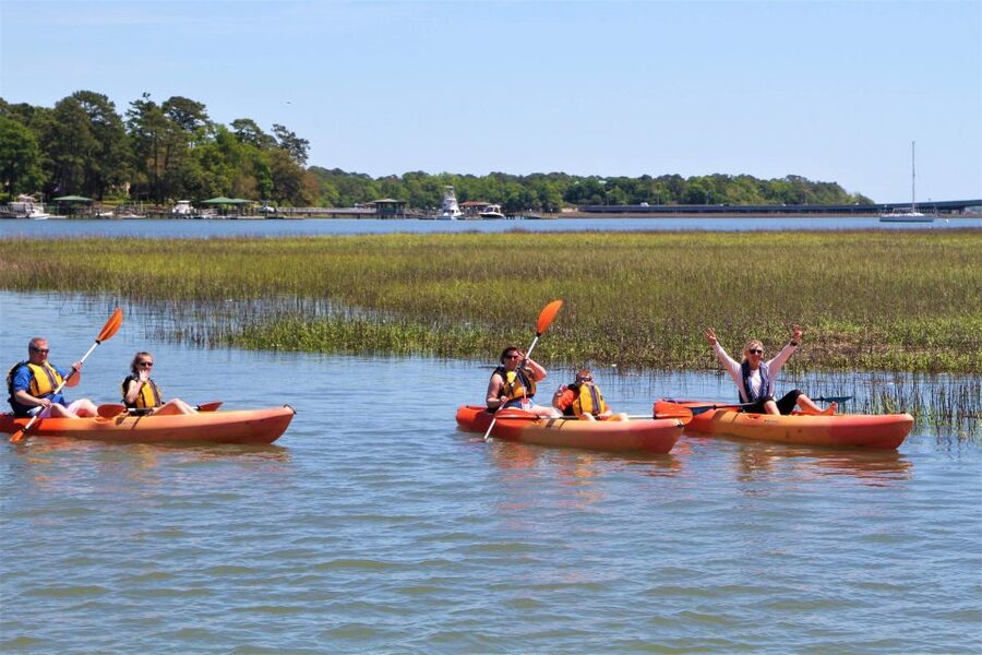 Hilton Head Island: Guided Kayak Tour with Coffee - Birdwatching along the salt marsh