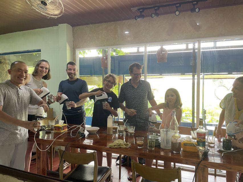 Ho Chi Minh: Tasting Iconic Coffee of 3 Regions in Vietnam - Meeting the phin at 27 Ngo Duc Ke Street
