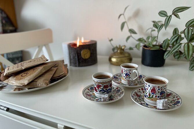Istanbul Home Style Turkish Coffee Making and Fortune Telling - What happens during the 90-minute session