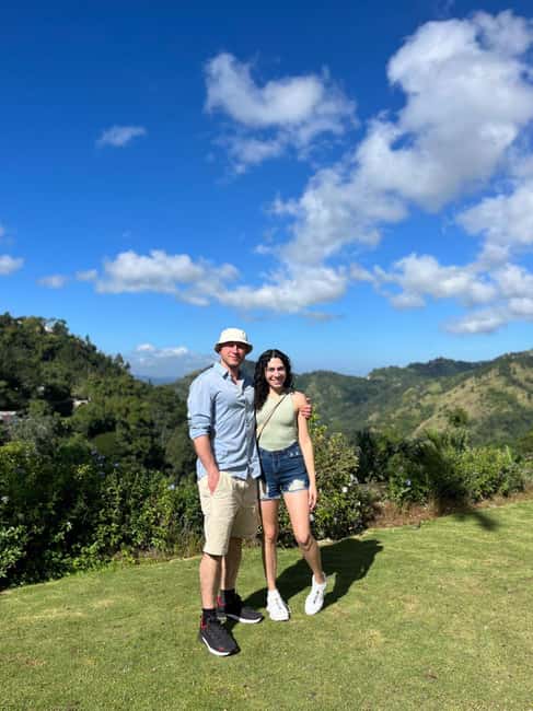 Kingston Blue Mountains Tour with Coffee Tasting - The viewpoint and changing scenery