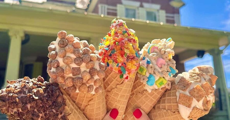 Knoxville: Hidden Gems Walking Tour with Ice Cream & Coffee - Key points at a glance