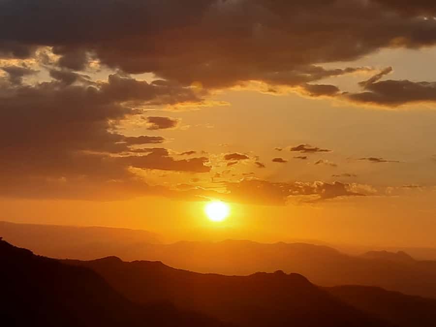 Lalibela: Churches Full-Day Private Tour w/Coffee Ceremony - The guide matters more than the car