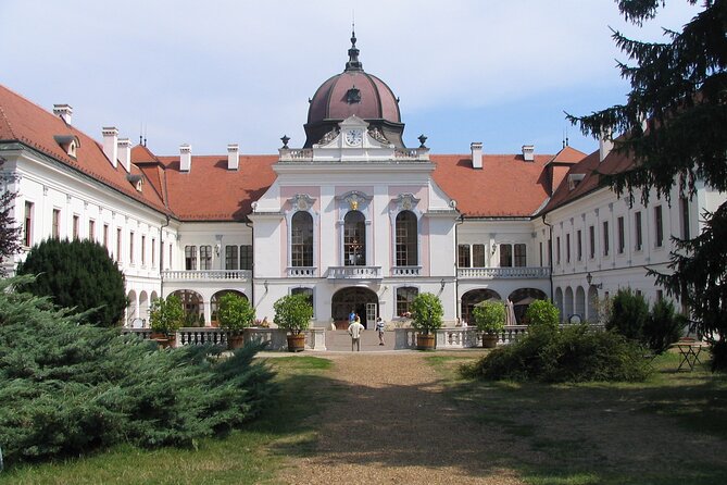 Legacy of Sissi Royal Palace of Godollo Tour with Cake and Coffee - Who will enjoy this palace visit most