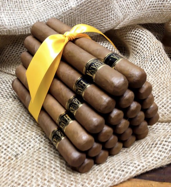 Li'l Havana: Two Family Shops Tour with Rum, Coffee & Pastry - What $30 buys you