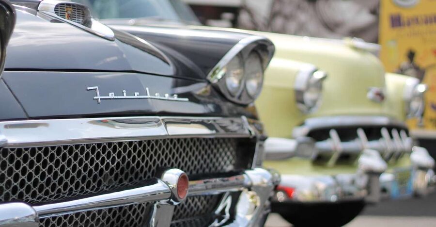 Li'l Havana: Two Family Shops Tour with Rum, Coffee & Pastry - Inside Havana Classic Cigars