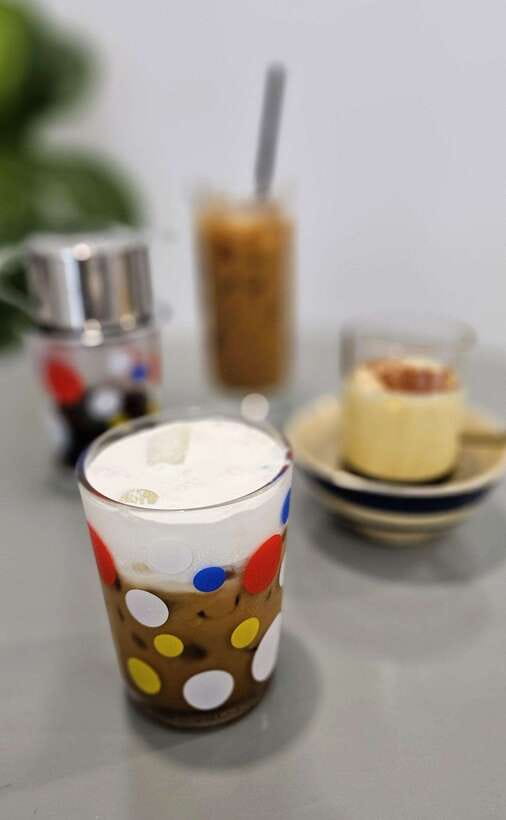 Make 3 Regions Iconic Vietnamese coffees: Brown, Salted, Egg - Learning to use the Phin